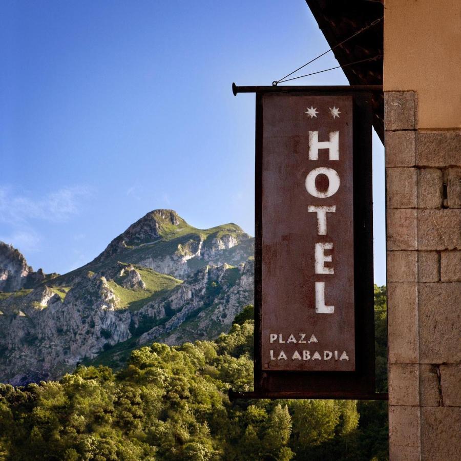 Hotel La Plaza Proaza Extérieur photo
